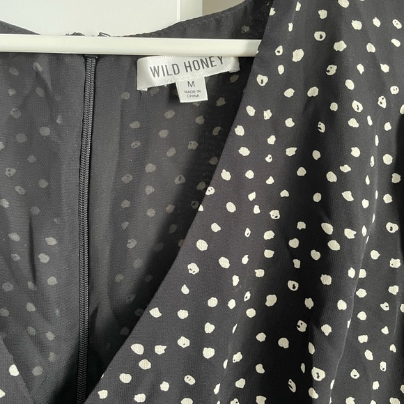 Cute Vintage Inspired Bell Sleeve Polka Dot Dress - Picture 3 of 6